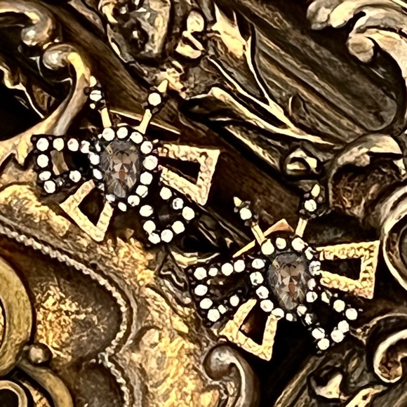 ALEXIS BITTAR Crystal Brutalist Butterfly Earrings - Picture 5 of 5